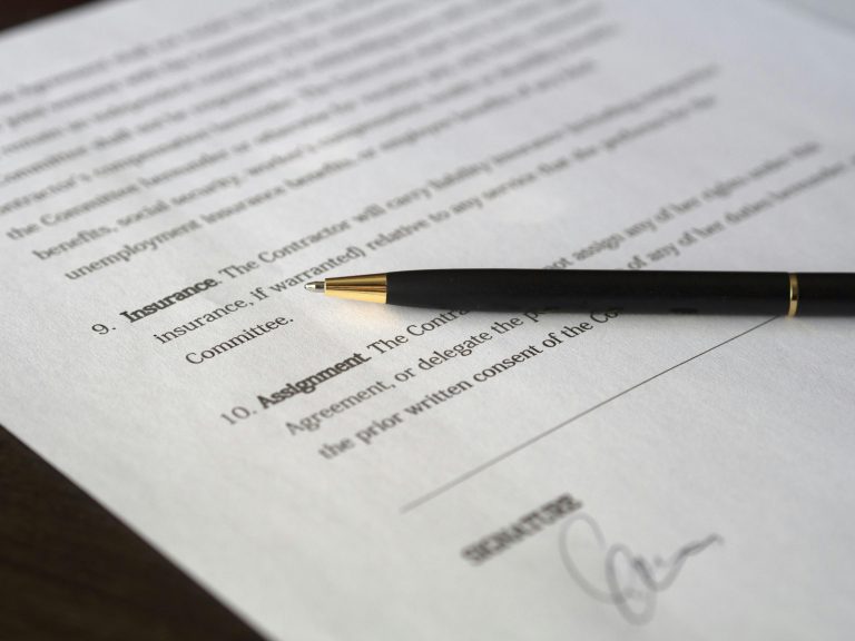 ¿Qué es un contrato mercantil y cuándo usarlo?